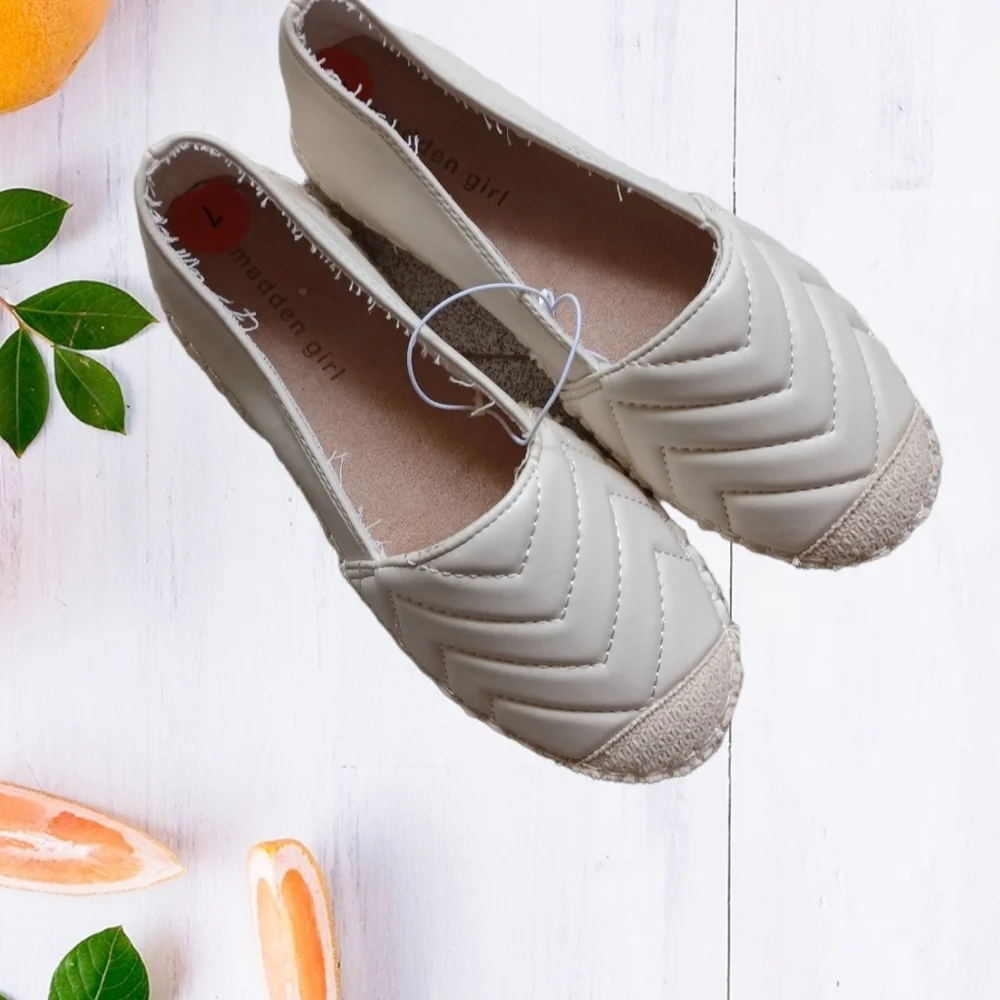 🌞Nwt Madden Girl Cream Cushion Flat Espadrilles Shoes Sz 7